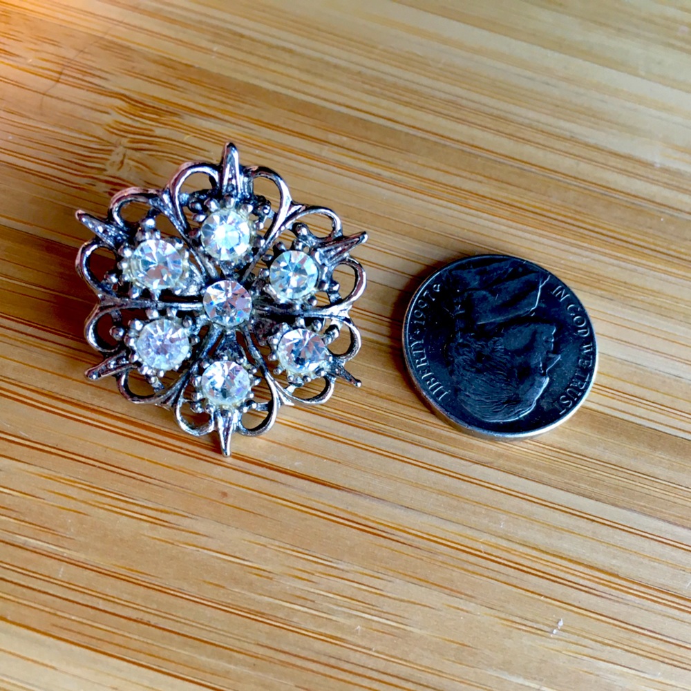 Twinkly Little Starburst Brooch from the 50's